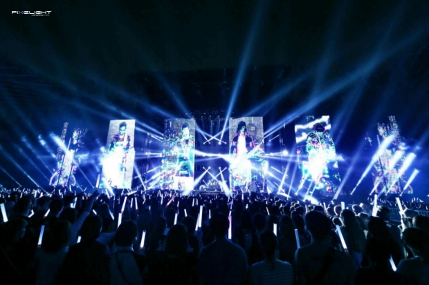 Les avantages des écrans LED pour les concerts : amélioration de l'expérience du public et des performances musicales.